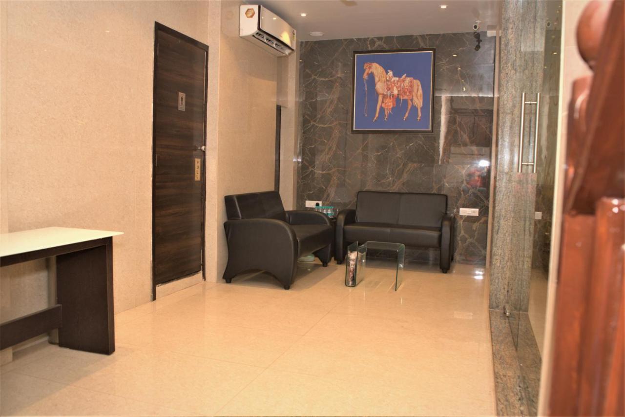 Vishal Hall Mumbai Exterior photo